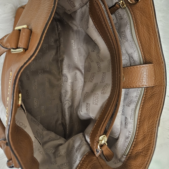 Michael Michael Kors Handbag - Picture 3 of 6